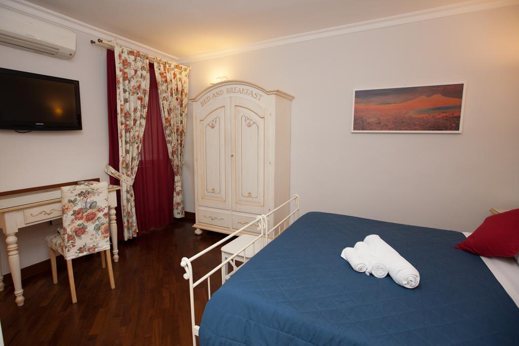 Hotel Ausonia Napoli Dış mekan fotoğraf