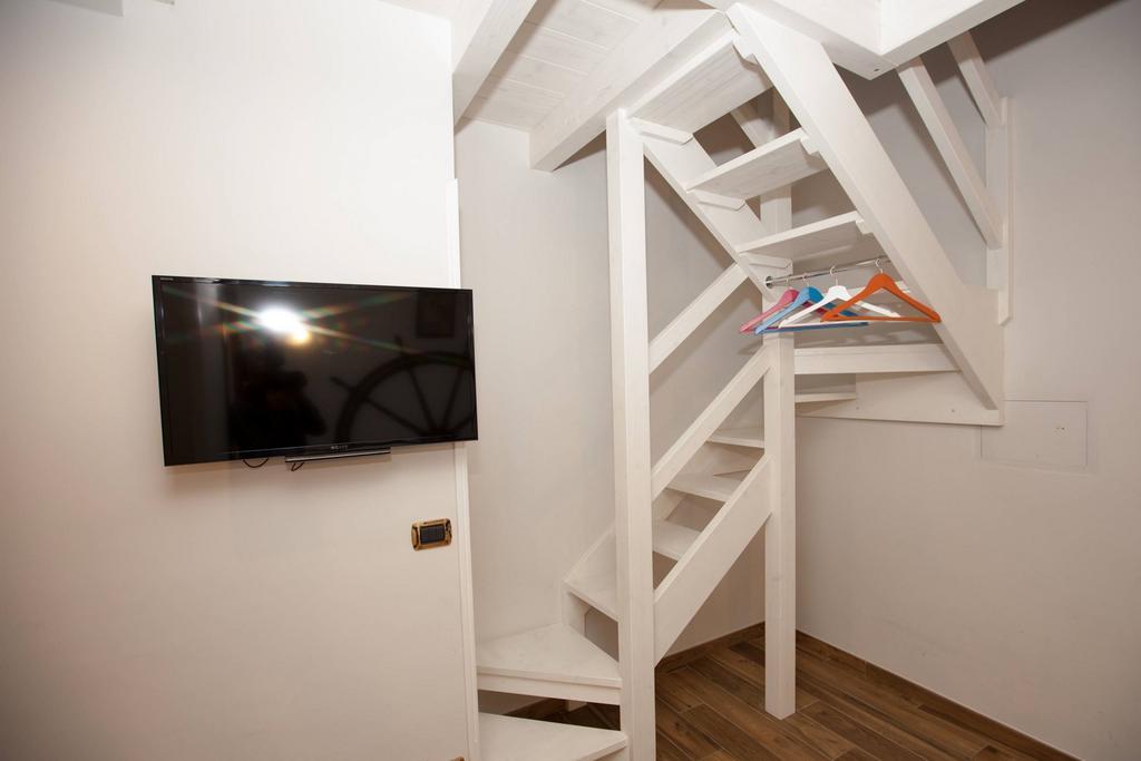 Hotel Ausonia Napoli Dış mekan fotoğraf
